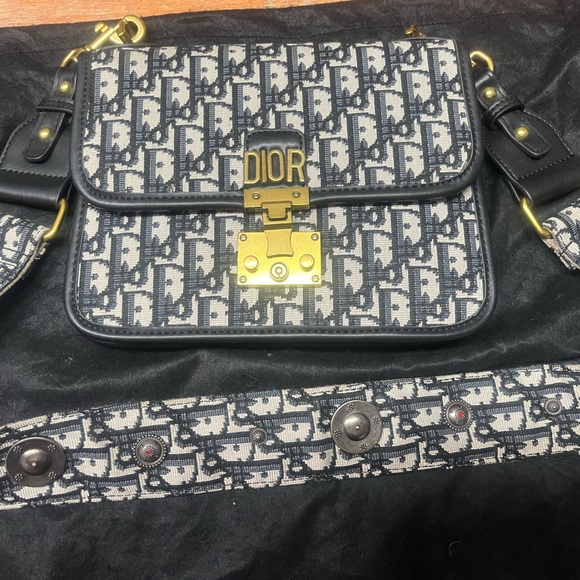 Christian Dior Addict flap bag with crossbody shoulder strap - Picture 7 of 14